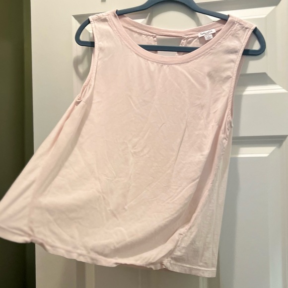 3/$19 Splendid soft sleeveless tank top blouse - Picture 5 of 16